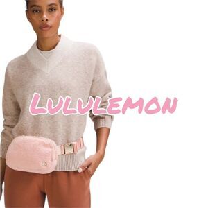 Everywhere belt fleece bag